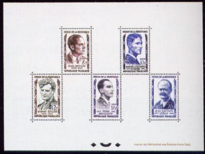  Depuis 1923 la Poste fait imprimer des épreuves de luxe pour chaque timbre émis. Ces épreuves officielles sont réservées aux hauts fonctionnaires et titulaires des hautes charges de l'état 