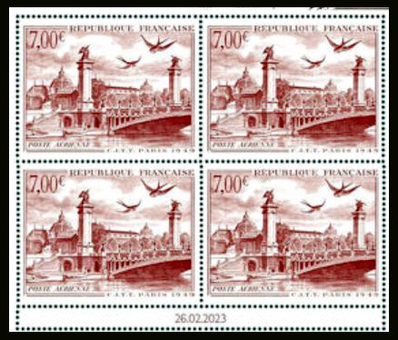  Bloc de 4 timbres Poste aérienne coin daté 